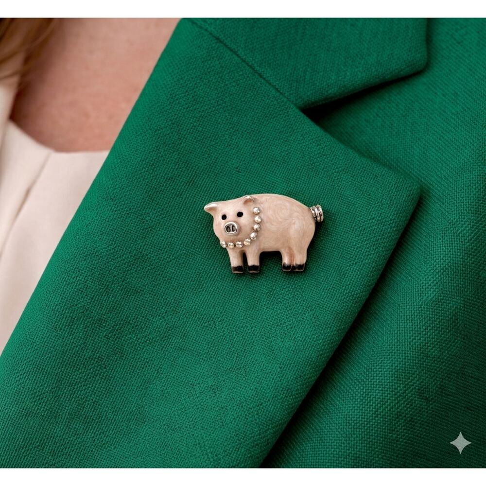 Vintage Danecraft Pig Brooch 1" Enamel Rhinestone Cute Animal Pin